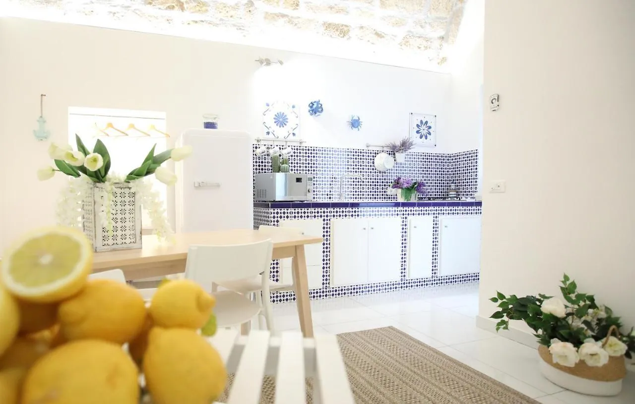 Blu Mare Suite Privata & Apartment Terrasini